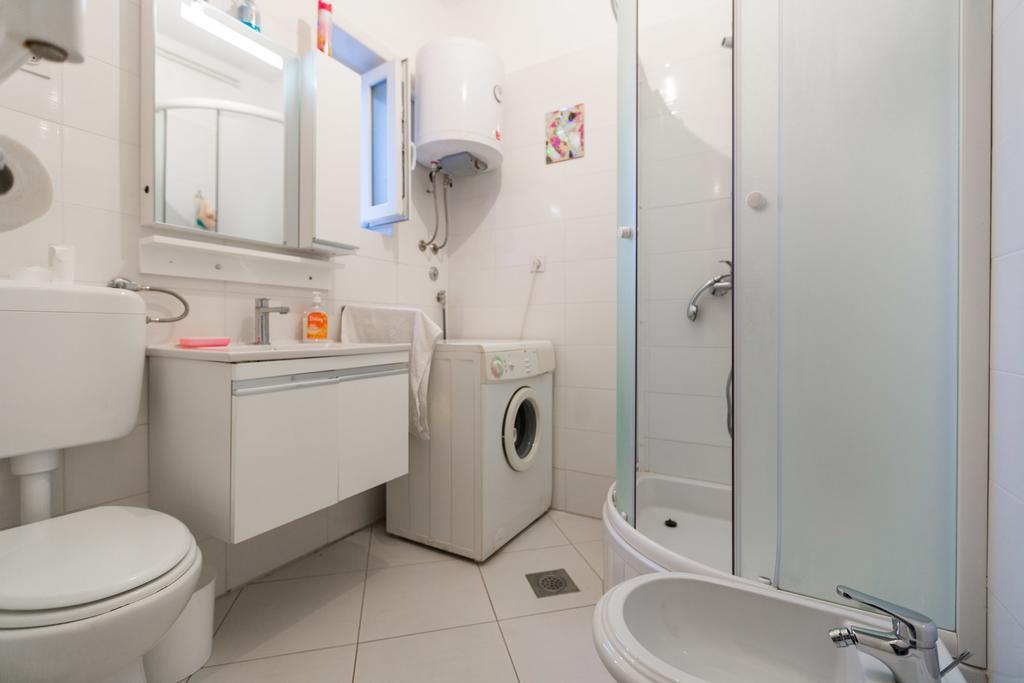 Feel Sibenik Apartment ภายนอก รูปภาพ