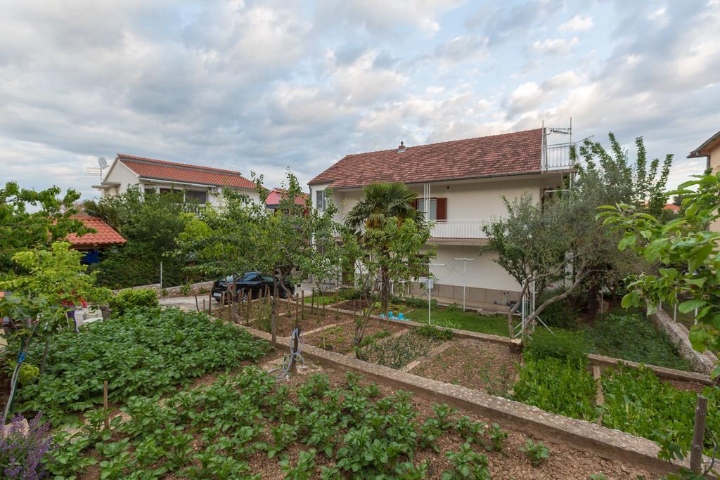 Feel Sibenik Apartment ภายนอก รูปภาพ