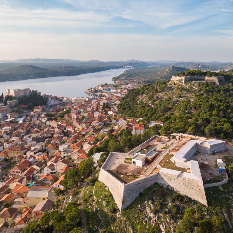 Feel Sibenik Apartment ภายนอก รูปภาพ