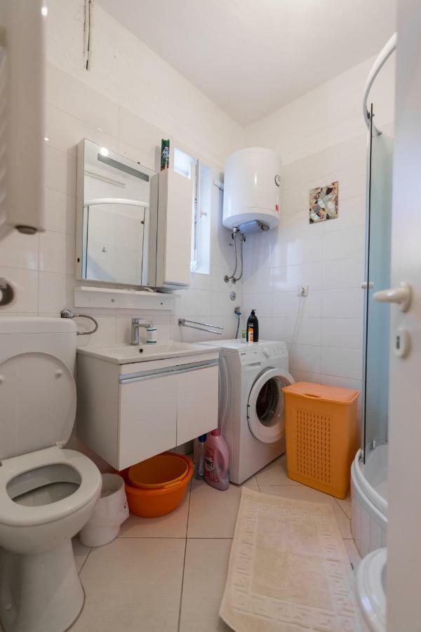 Feel Sibenik Apartment ภายนอก รูปภาพ