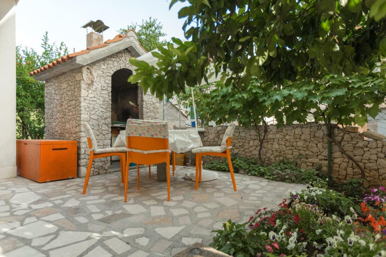 Feel Sibenik Apartment ภายนอก รูปภาพ