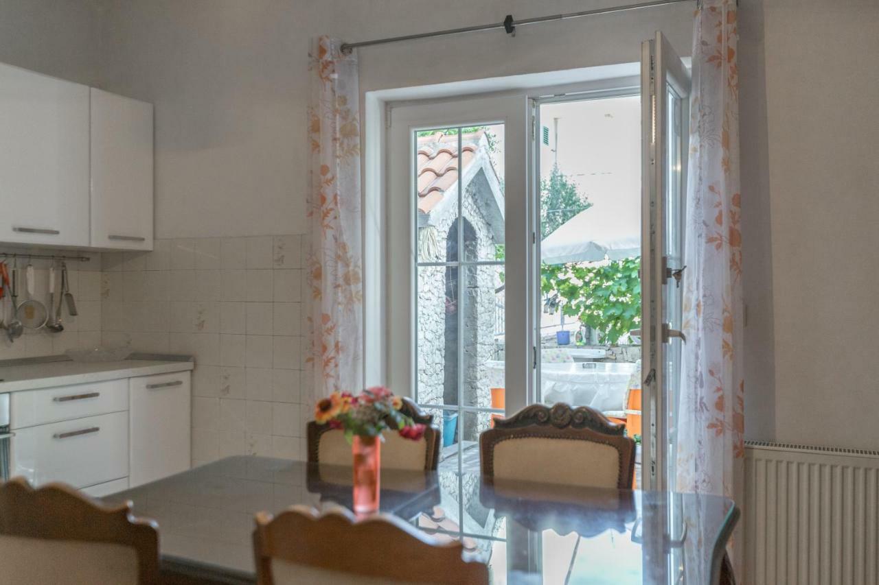 Feel Sibenik Apartment ภายนอก รูปภาพ